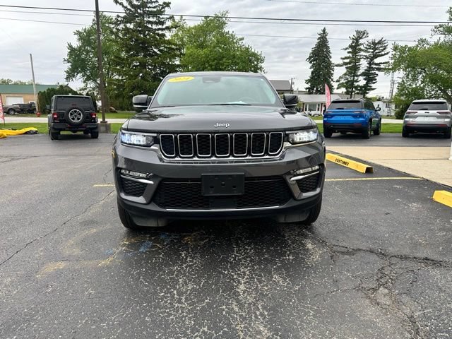 Used 2024 Jeep Grand Cherokee Limited 4xe AWD/4WD image 2
