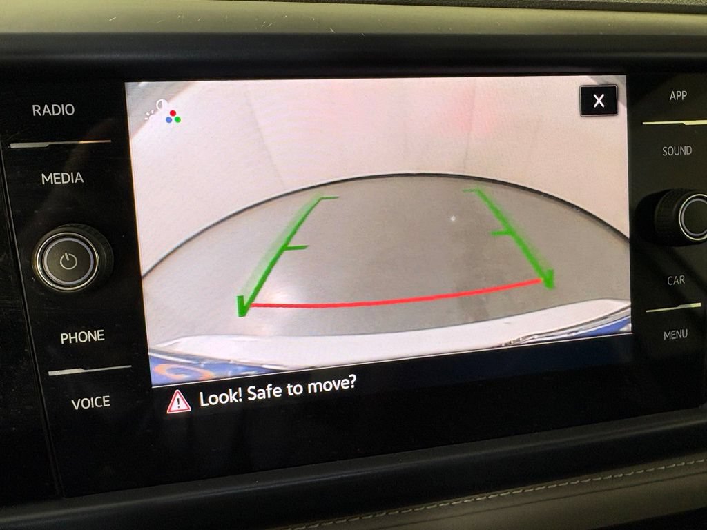 Used 2024 Volkswagen Taos SE FWD image 30