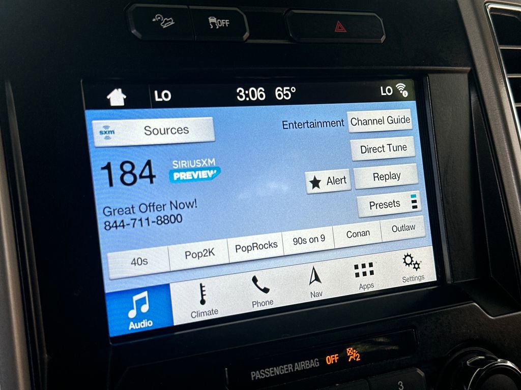 Used 2016 Ford F150 Lariat image 9