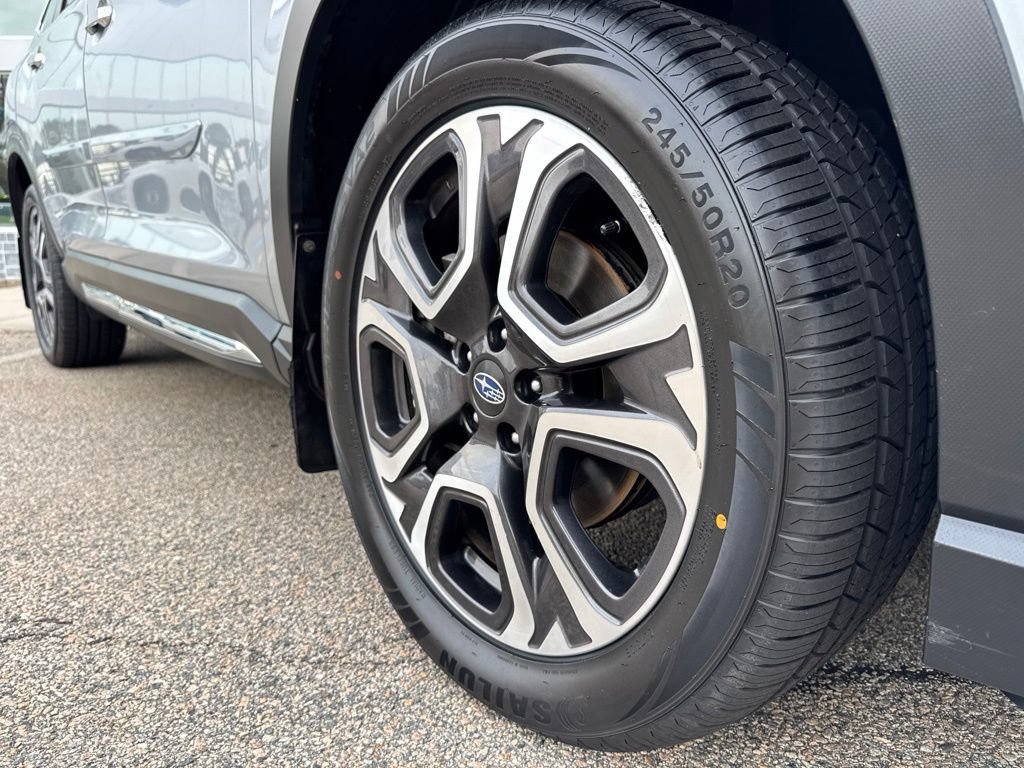 Used 2023 Subaru Ascent Touring AWD/4WD image 25