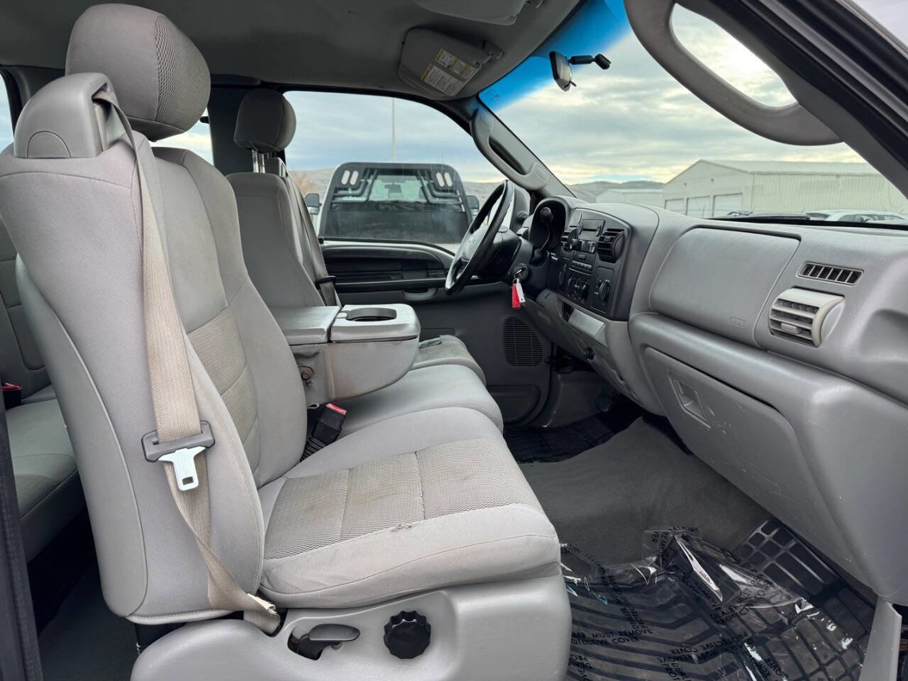 Used 2006 Ford F250 XLT image 5