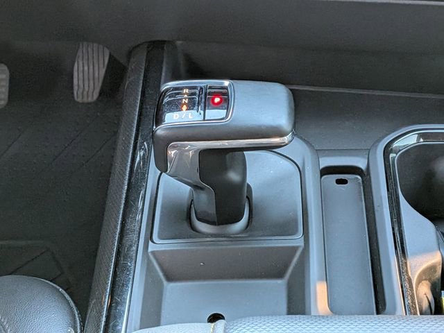 Used 2023 Chevrolet Silverado 1500 ZR2 w/ Technology Package image 19