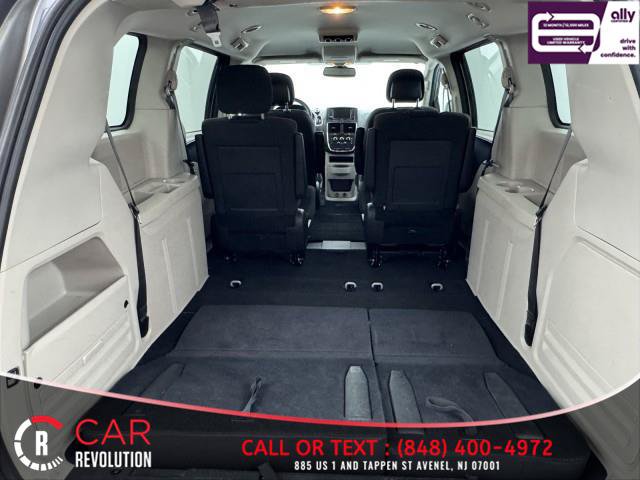 Used 2019 Dodge Grand Caravan SE w/ UConnect Hands-Free Group FWD image 7