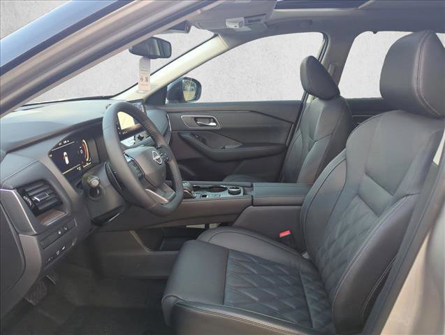 New 2026 Nissan Rogue Platinum w/ Platinum Premium Package image 15