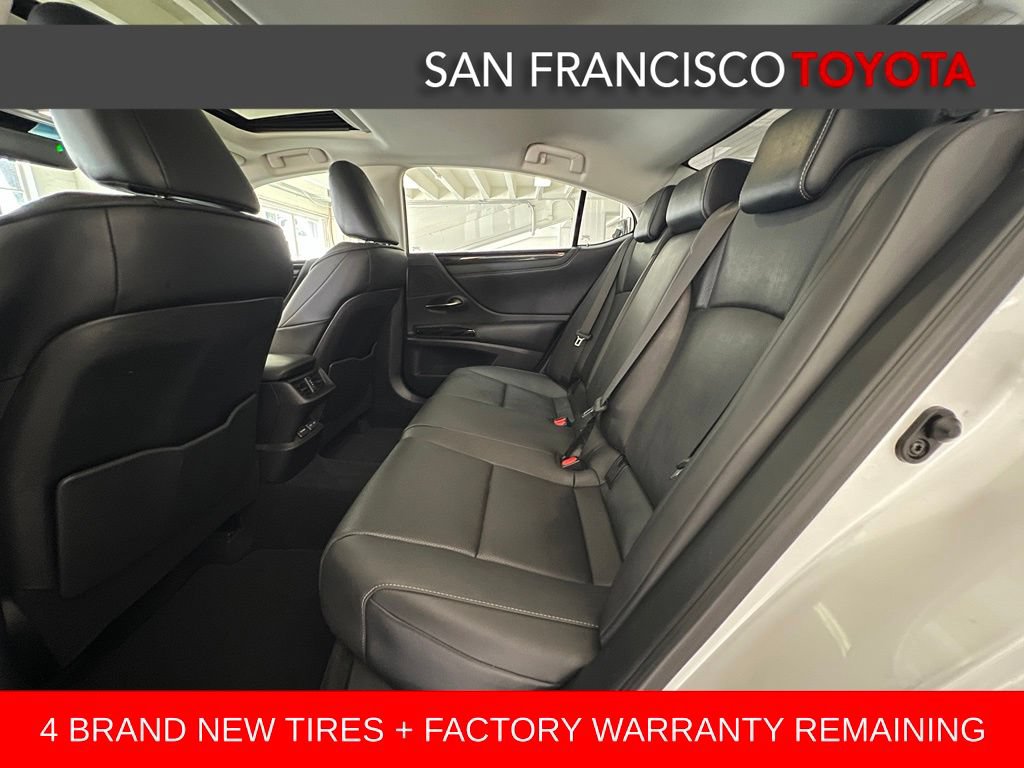 Used 2024 Lexus ES 350 w/ Accessory Package (Z1) FWD image 15