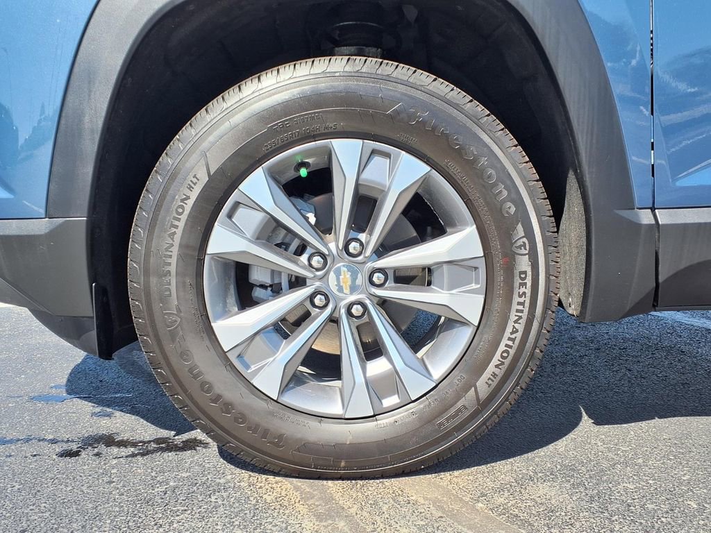 Used 2026 Chevrolet Equinox LT FWD image 22