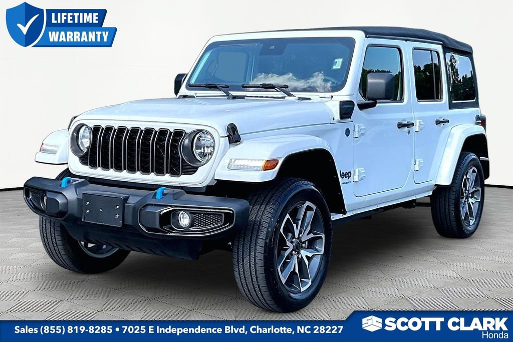 Used 2024 Jeep Wrangler Unlimited AWD/4WD image 3