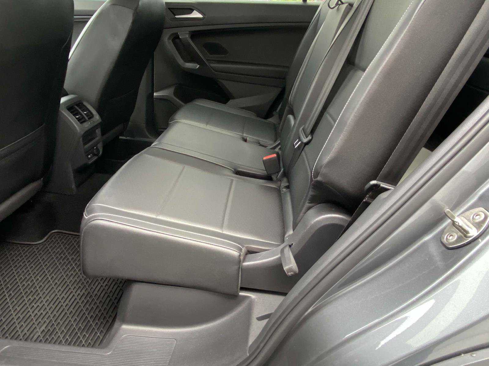 Used 2021 Volkswagen Tiguan S FWD image 12