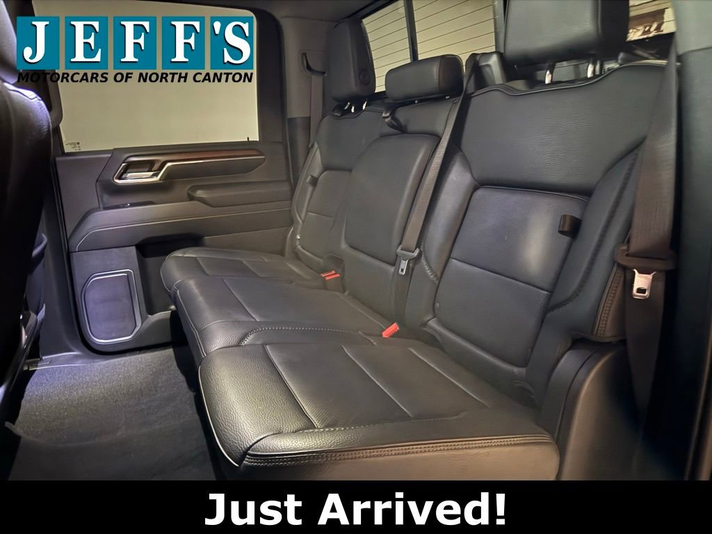 Used 2024 GMC Sierra 2500 Denali w/ Denali Reserve Package image 16