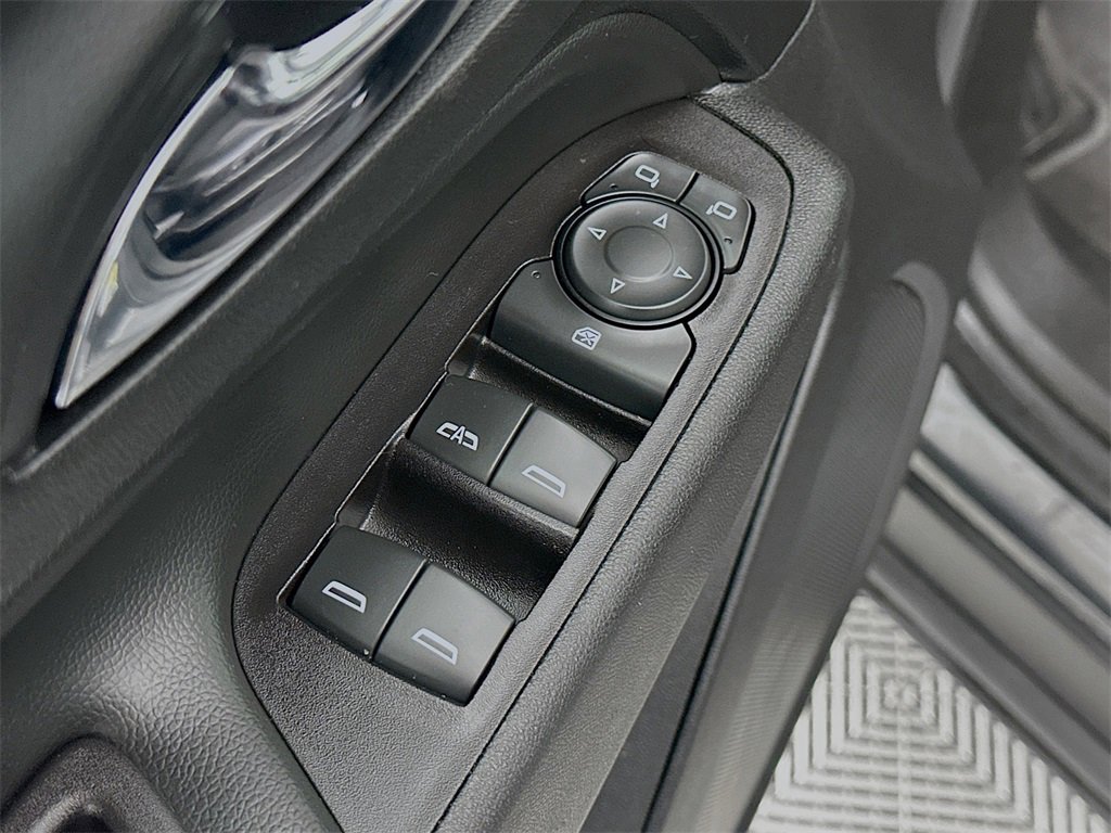 Used 2021 Chevrolet Equinox LT w/ LPO, Cargo Package image 18