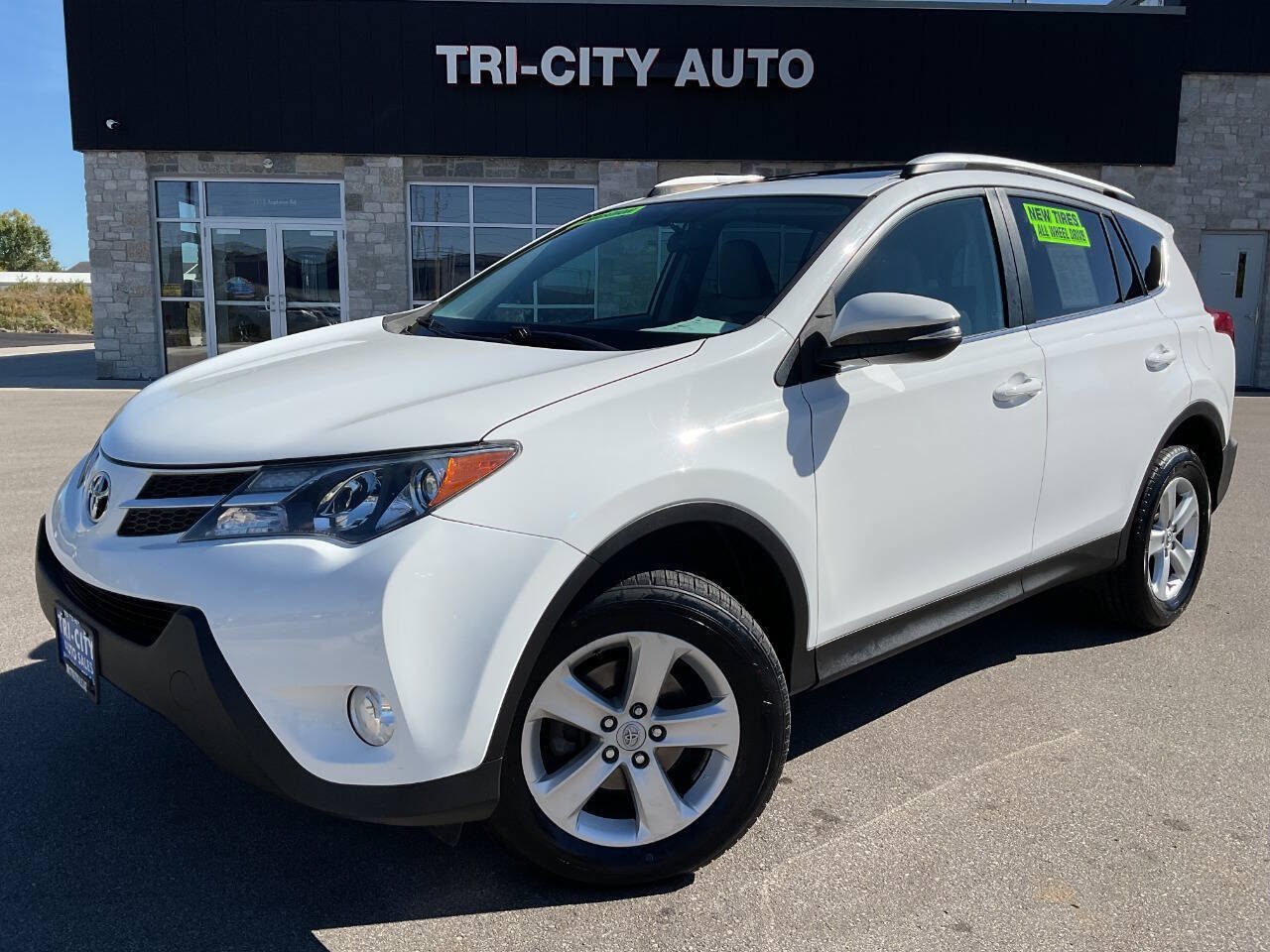 Used 2013 Toyota RAV4 XLE