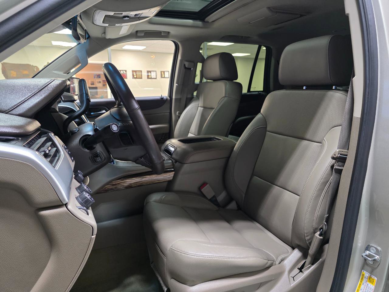 Used 2016 GMC Yukon SLT w/ Open Road Package image 15