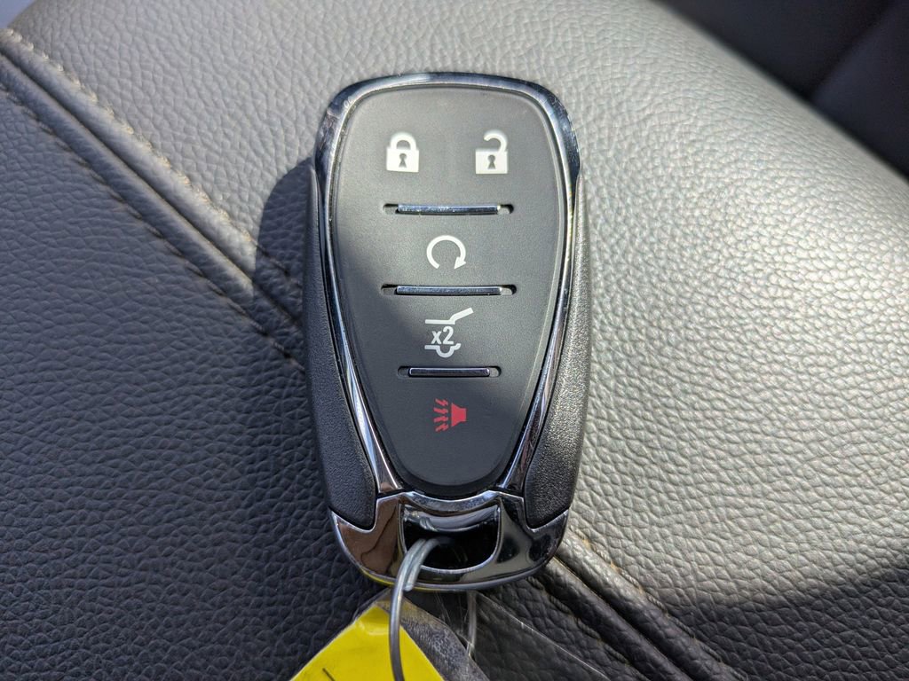 Used 2024 Chevrolet Equinox Premier w/ LPO, Cargo Package image 29