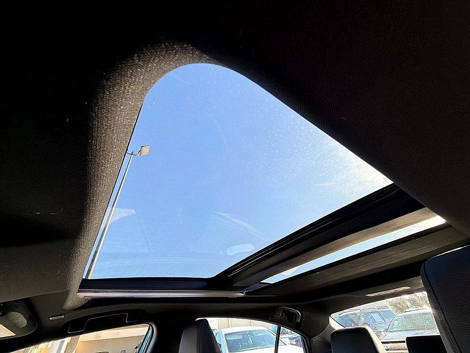 Used 2025 Toyota Camry XSE image 14