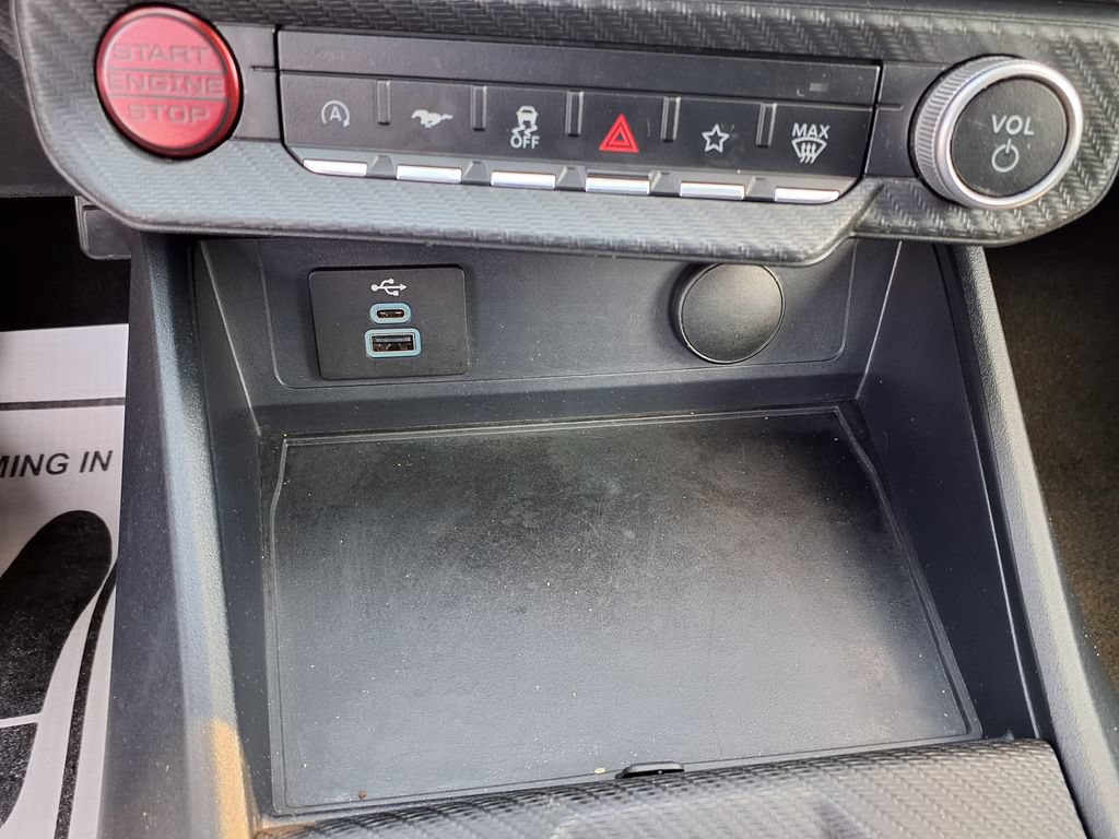 Used 2024 Ford Mustang Coupe RWD image 28