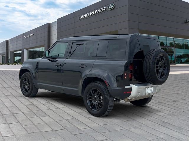 Used 2025 Land Rover Defender 110 S image 3