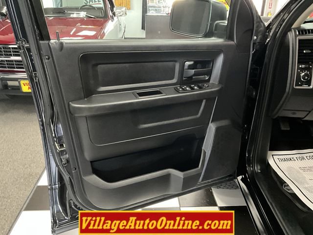 Used 2015 RAM 1500 Express w/ Black Ram 1500 Express Group image 19