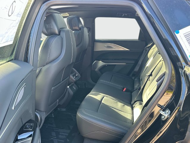 New 2027 Cadillac Lyriq Premium Sport w/ LPO, Floor Liner Package AWD/4WD image 11