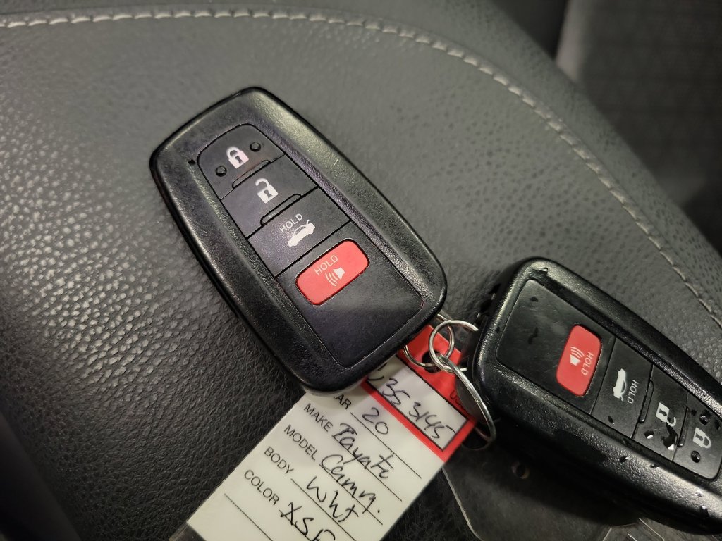 Used 2020 Toyota Camry XSE w/ Navigation Package FWD image 19