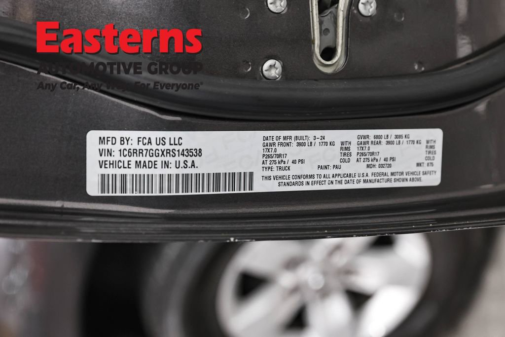 Used 2024 RAM 1500 Classic SLT AWD/4WD image 32