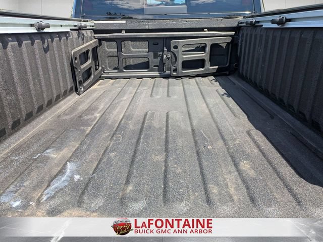 Used 2025 RAM 2500 Limited AWD/4WD image 29