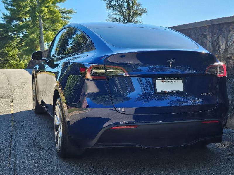Used 2023 Tesla Model Y Long Range AWD/4WD image 13