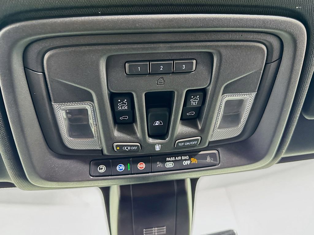 Used 2023 Chevrolet Silverado 3500 High Country w/ Z71 Off-Road Package image 20