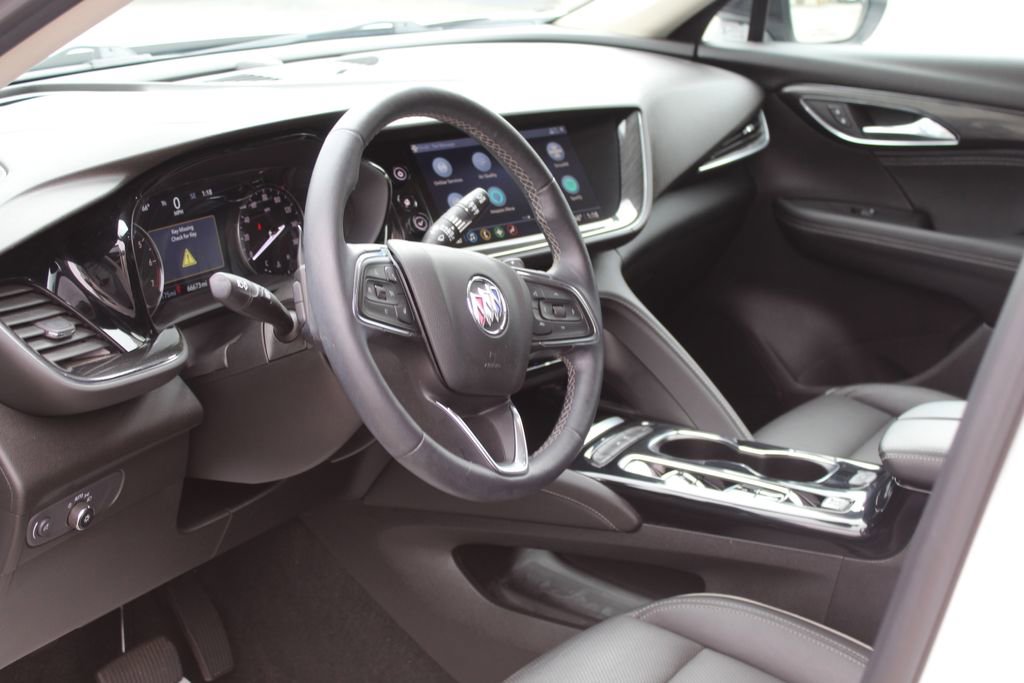 Used 2021 Buick Envision Essence w/ Sport Touring Package FWD image 17