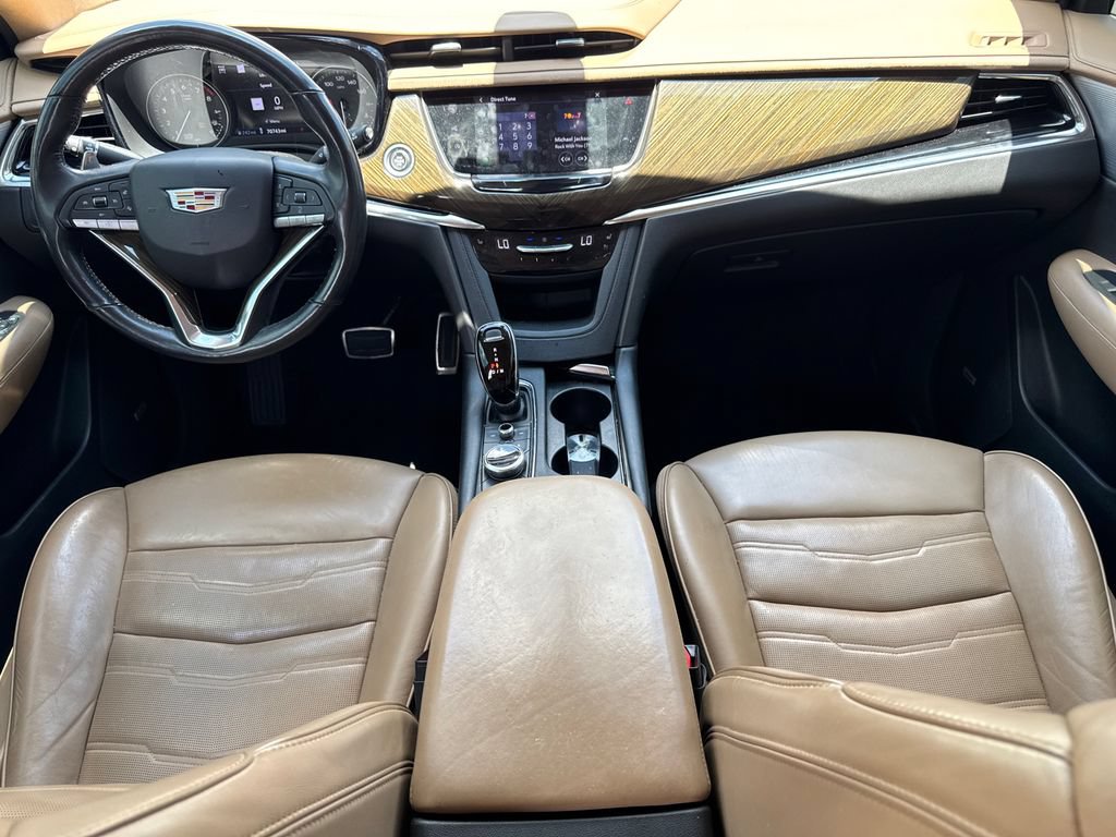 Used 2020 Cadillac XT6 Sport w/ Platinum Package AWD/4WD image 26