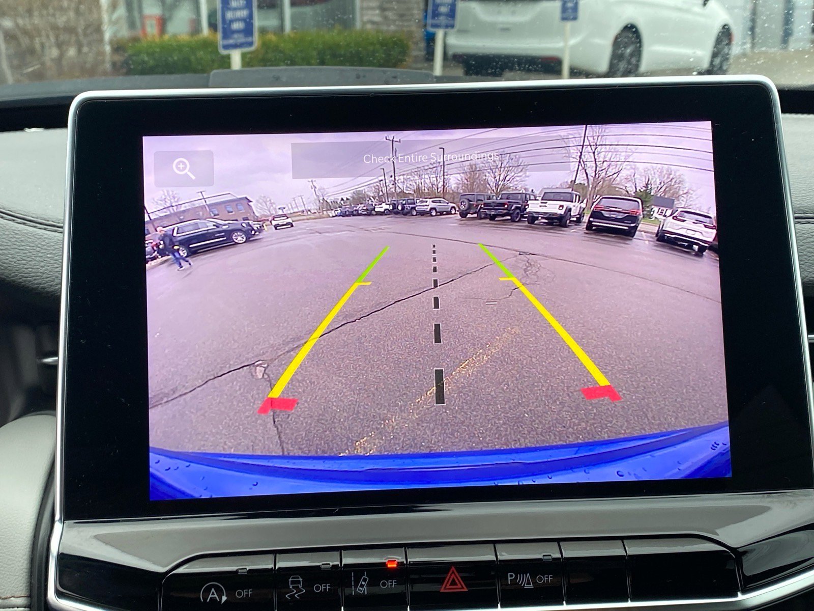 Used 2025 Jeep Compass Limited image 17