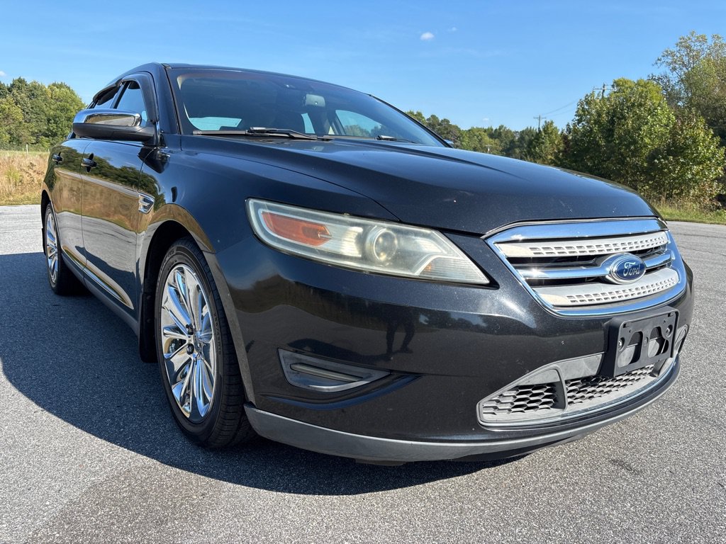 Used 2011 Ford Taurus Limited w/ 302A Rapid Spec Order Code AWD/4WD image 7