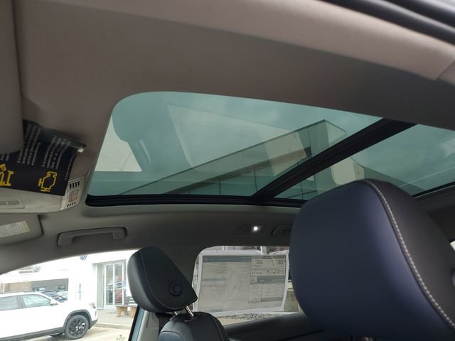 New 2026 Volkswagen Taos SEL image 19