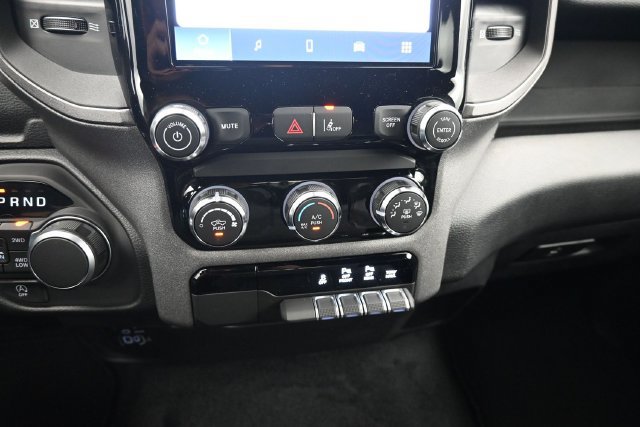 New 2027 RAM 1500 Express AWD/4WD image 9