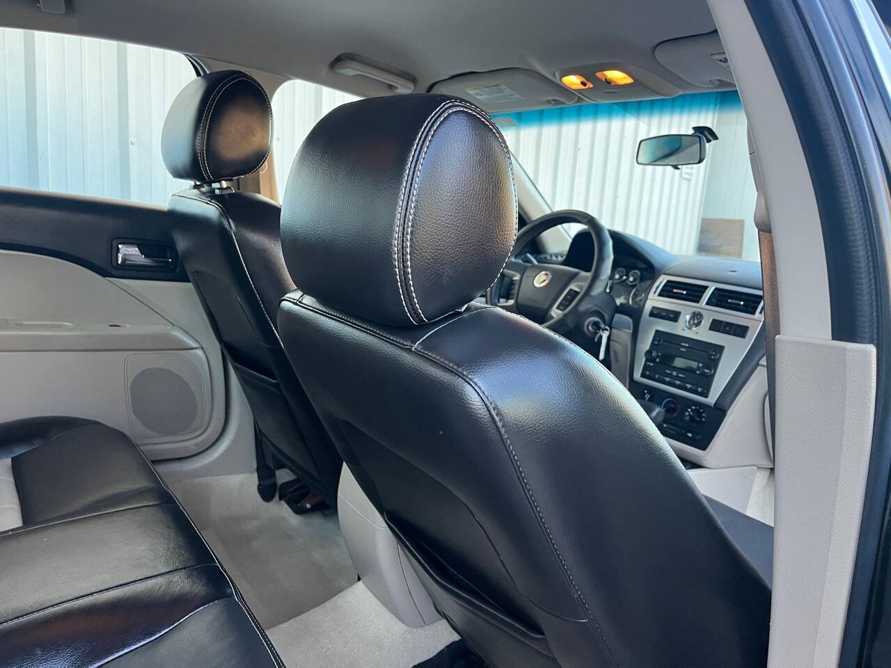 Used 2006 Mercury Milan Premier FWD image 12