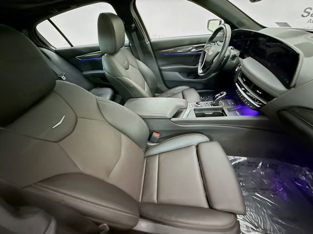 Used 2025 Cadillac CT5 Sport image 33