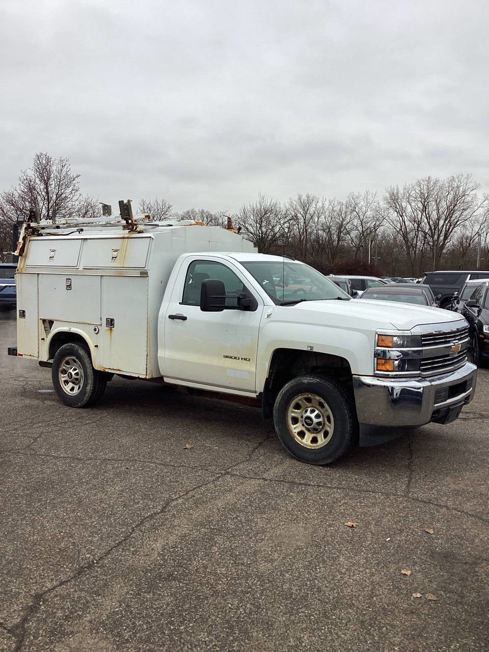 Used 2015 Chevrolet Silverado 3500 W/T RWD image 4