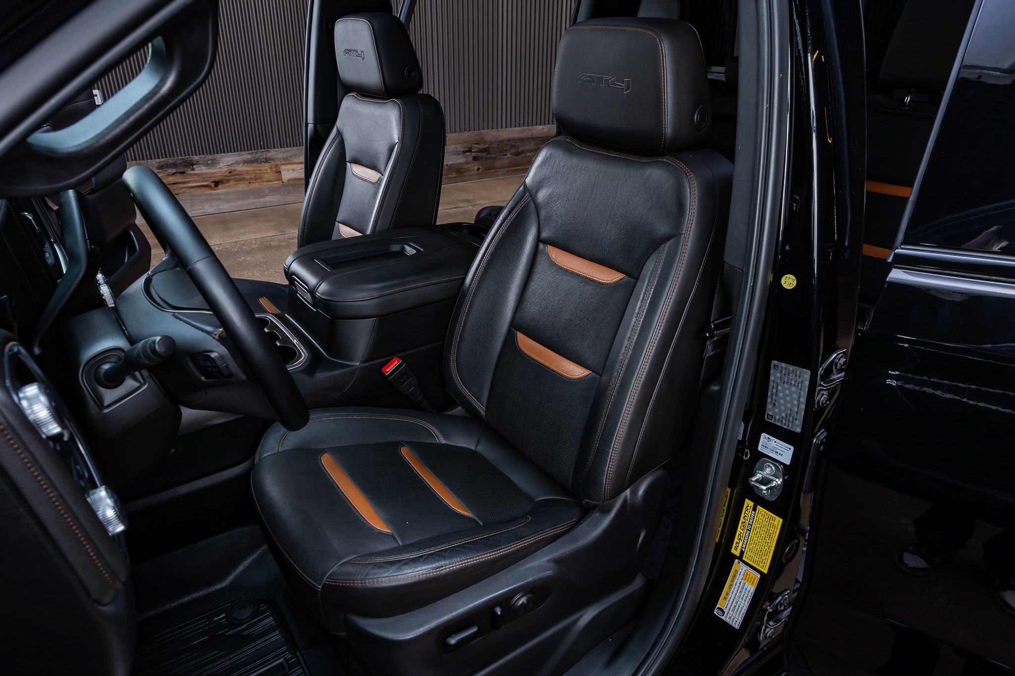 Used 2019 GMC Sierra 1500 AT4 w/ AT4 Premium Package AWD/4WD image 28