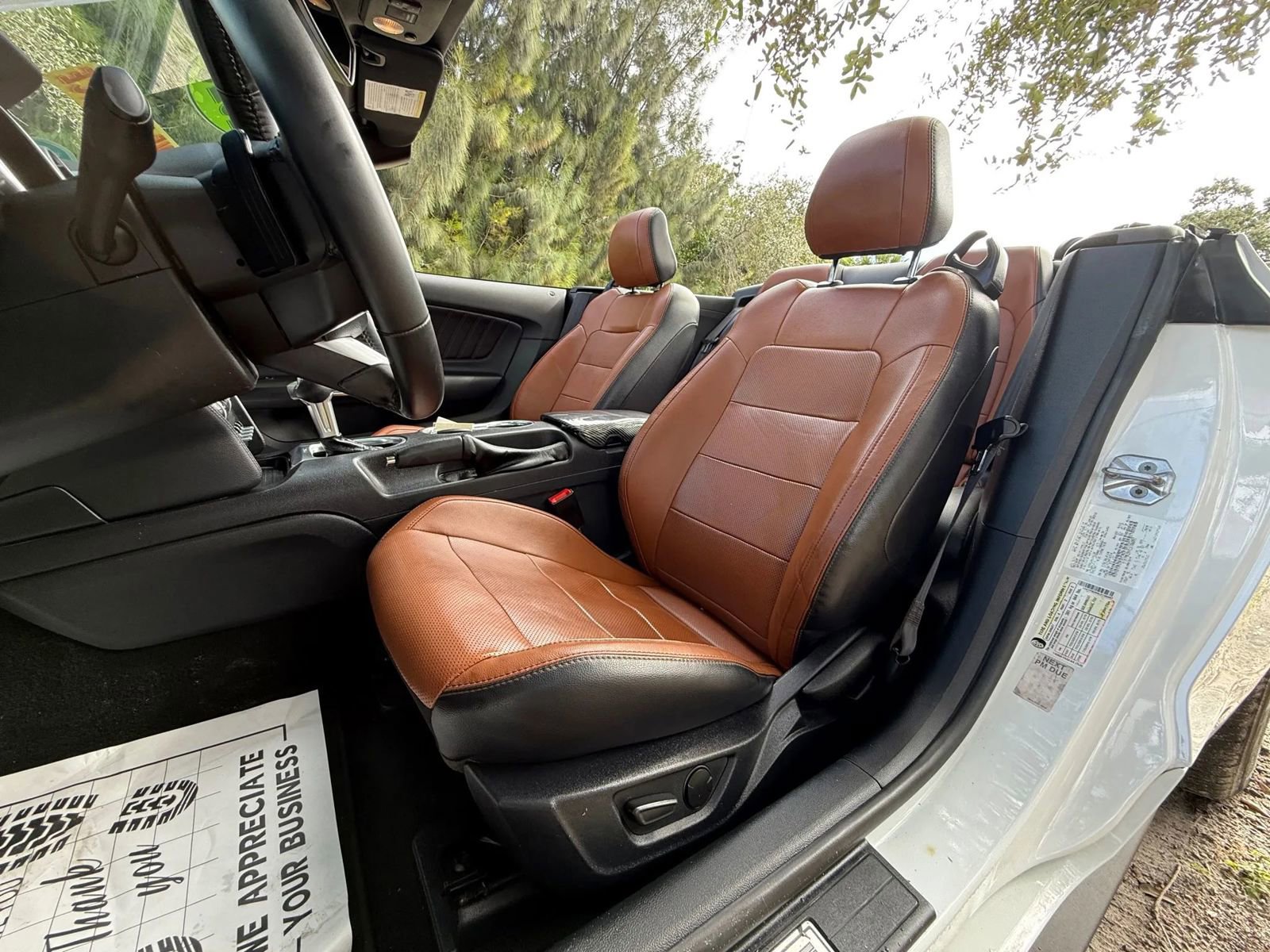 Used 2020 Ford Mustang Premium image 17