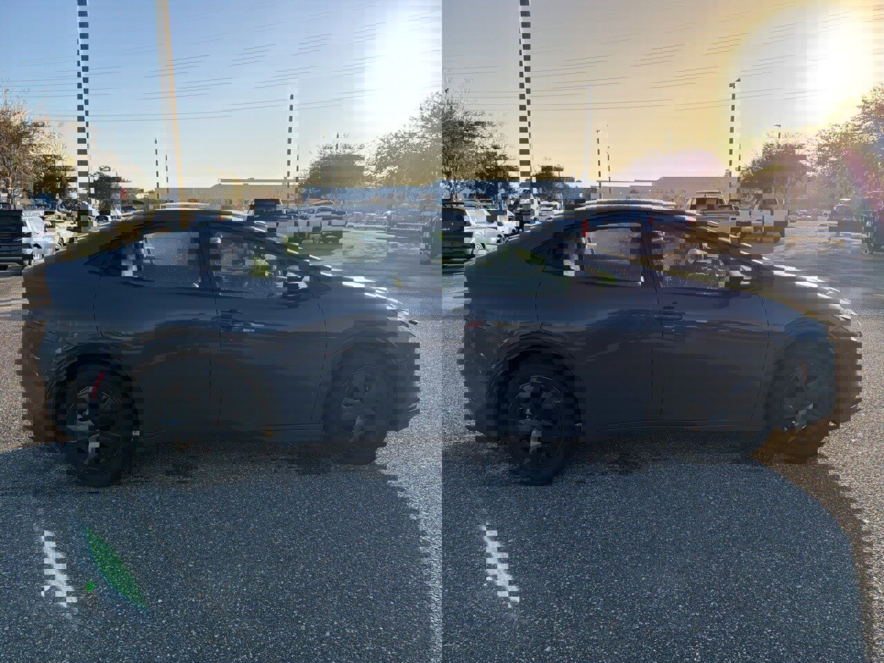 Used 2025 Toyota Prius LE image 6