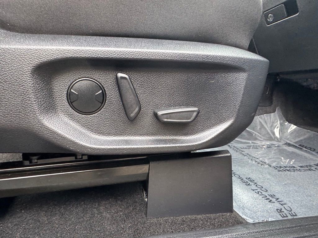 Used 2024 Ford Ranger XLT w/ Technology Package image 24