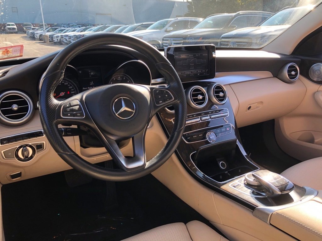 Used 2015 Mercedes-Benz C 300 4MATIC Sedan image 17