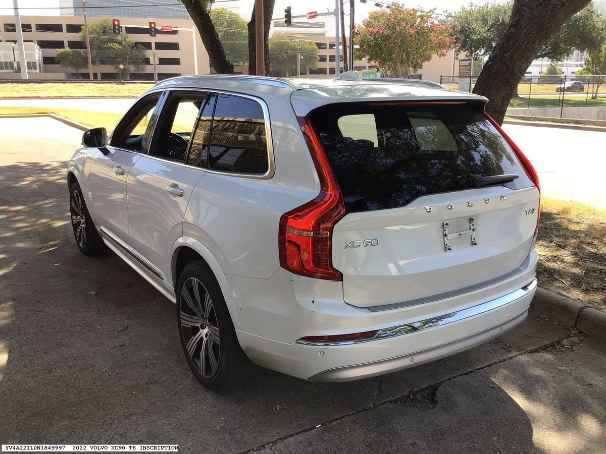 Used 2022 Volvo XC90 T6 Inscription w/ Advanced Package AWD/4WD image 5