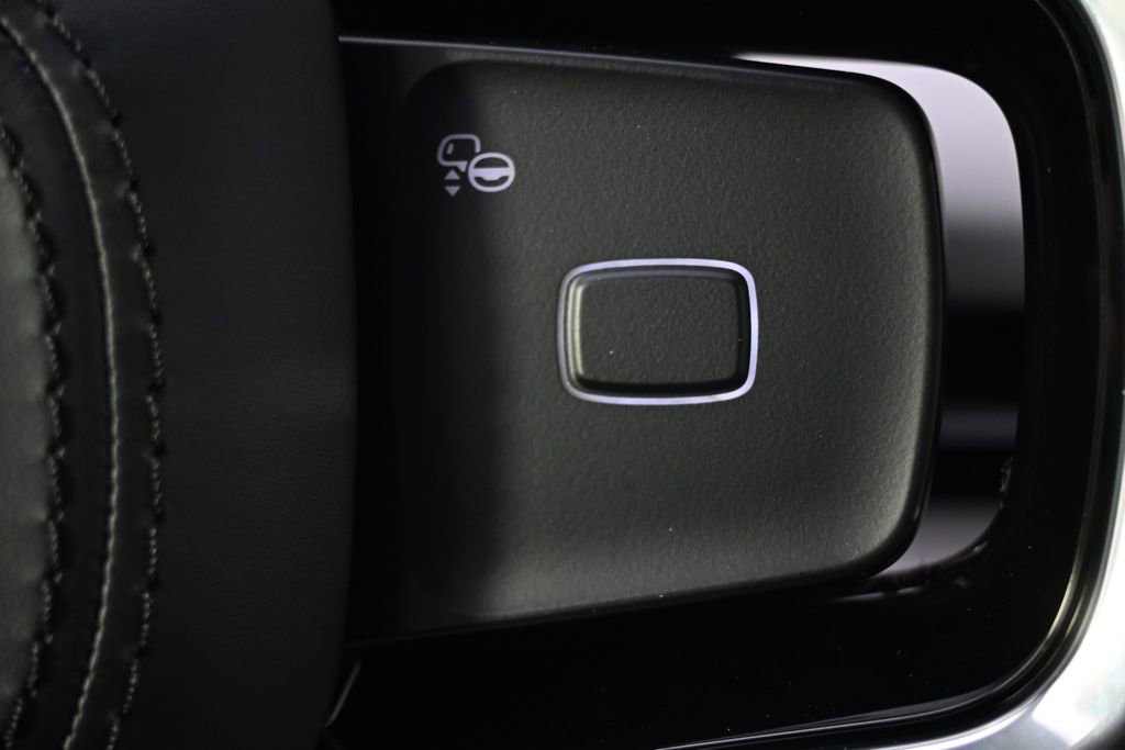 New 2026 Lincoln Navigator Reserve w/ Jet Appearance Package image 32