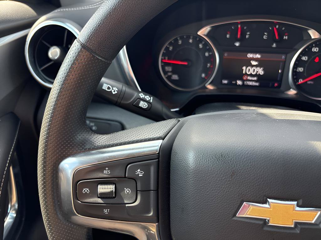 Used 2025 Chevrolet Blazer LT FWD image 31