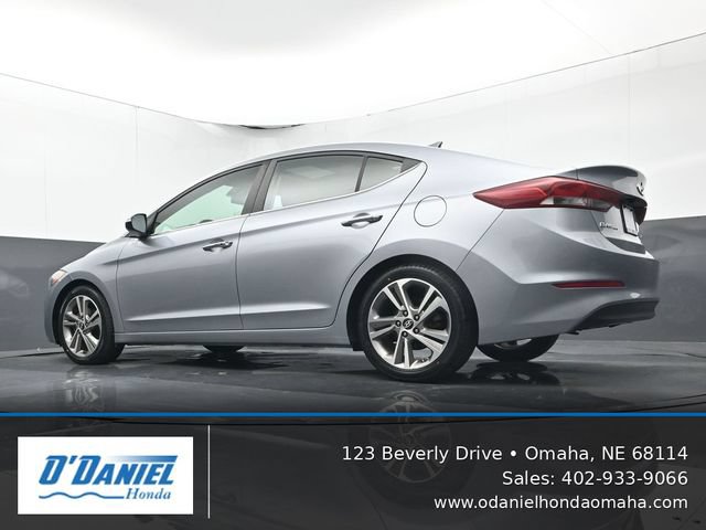 Used 2017 Hyundai Elantra Limited w/ Limited Ultimate Package 09 FWD image 22