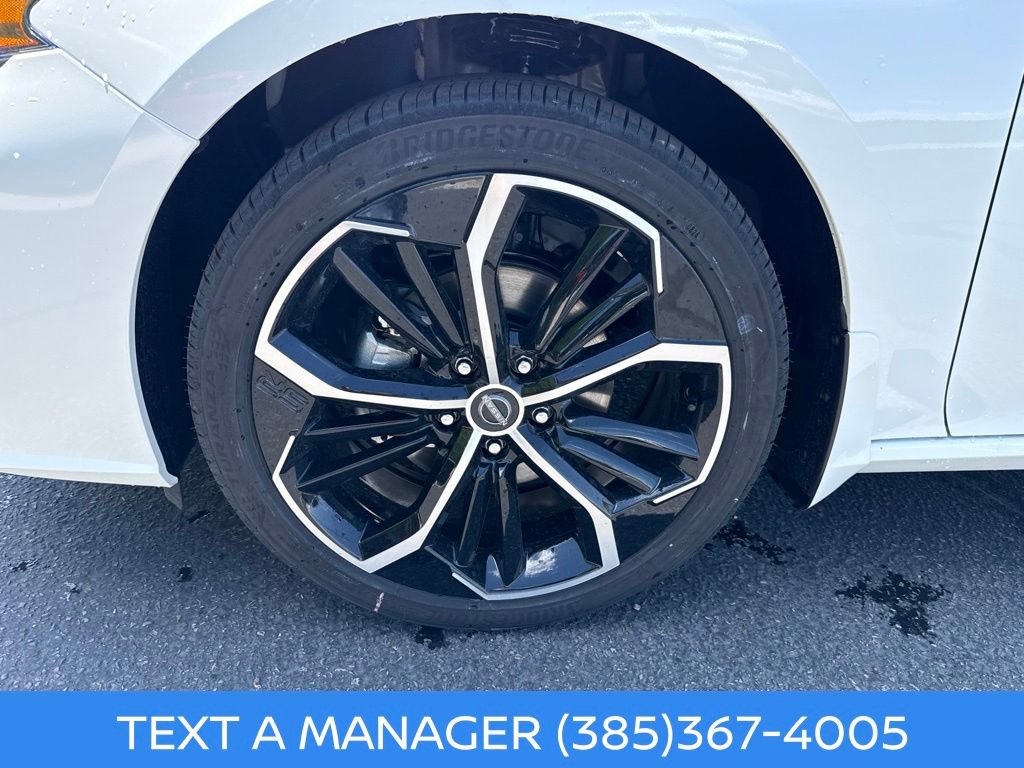New 2026 Nissan Altima 2.5 SR w/ SR Premium Package AWD/4WD image 9