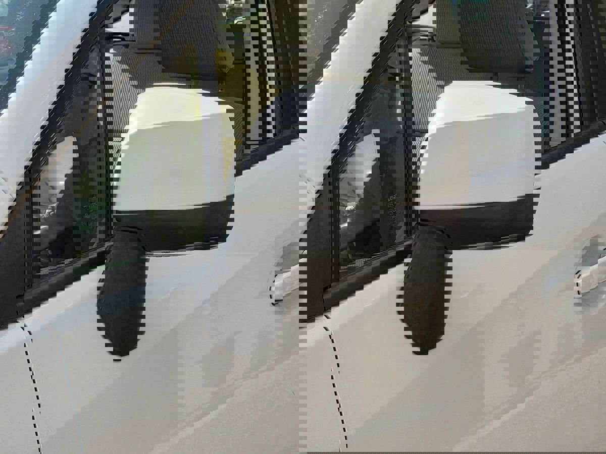 Used 2013 Subaru Impreza 2.0i Sport Premium image 8