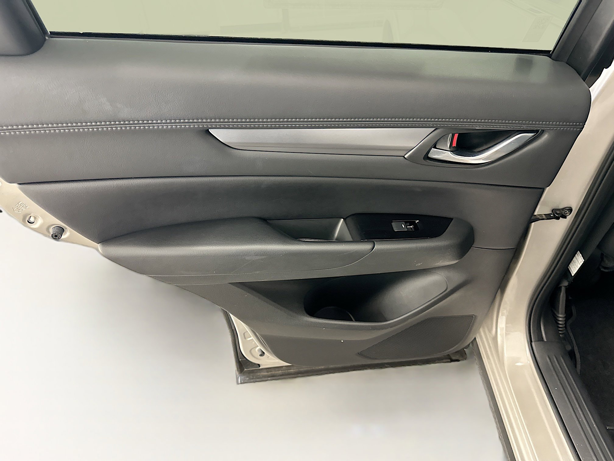 Used 2025 MAZDA CX-5 AWD 2.5 S w/ Preferred Package image 27