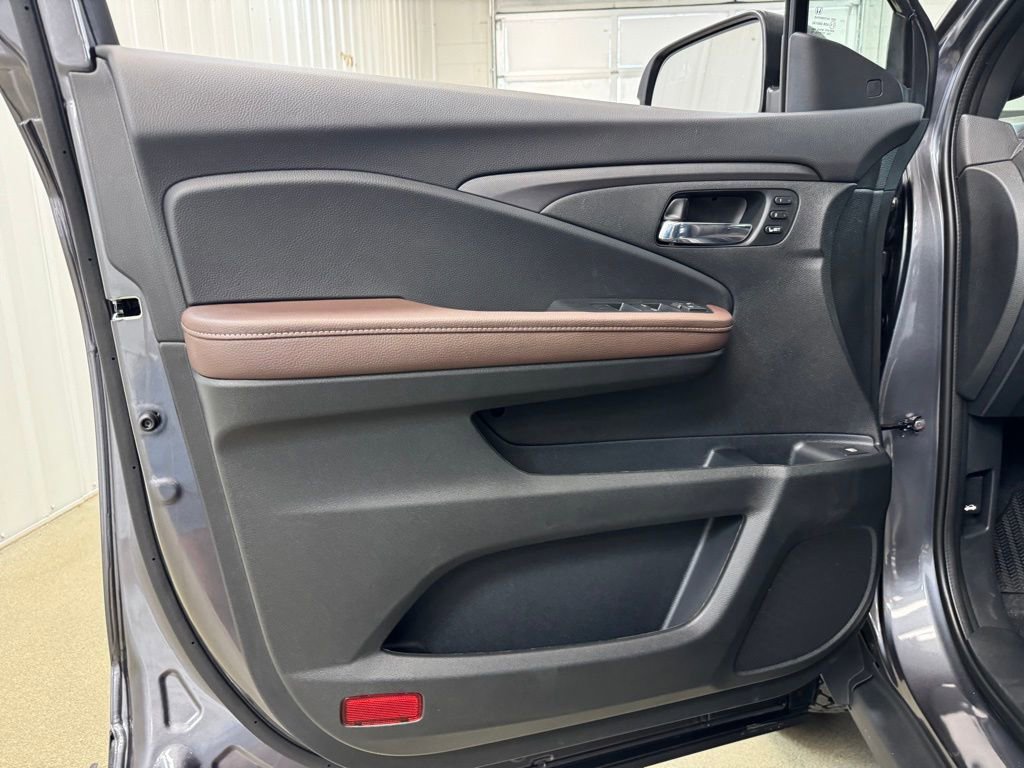 New 2024 Honda Ridgeline RTL+ image 8