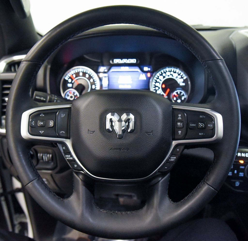 Used 2025 RAM 1500 Big Horn image 27